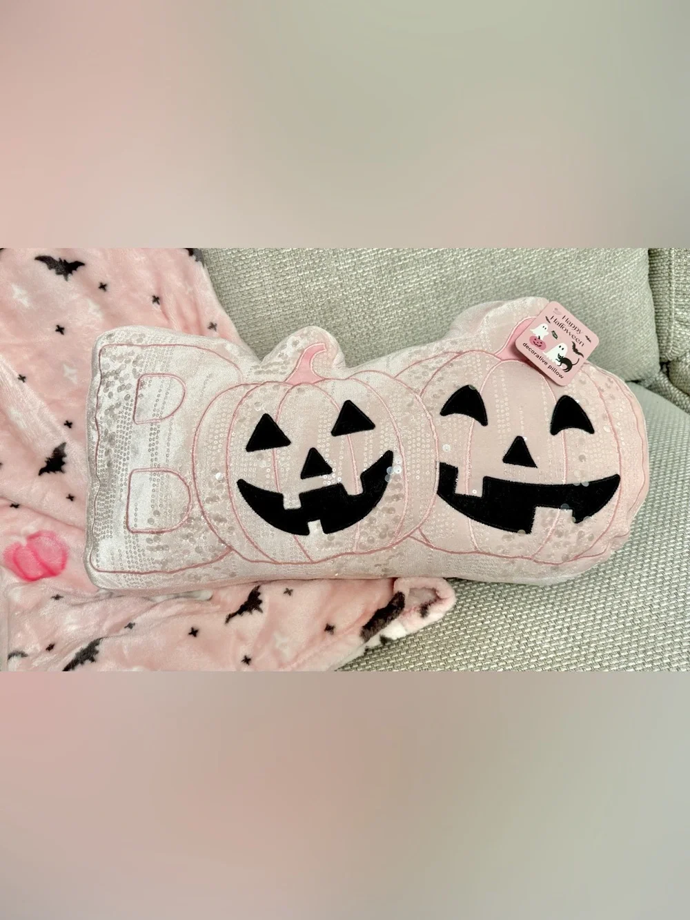 Pink Halloween BOO Pillow Jack O’ Lantern Pumpkin Sequins Velvety Soft NWT